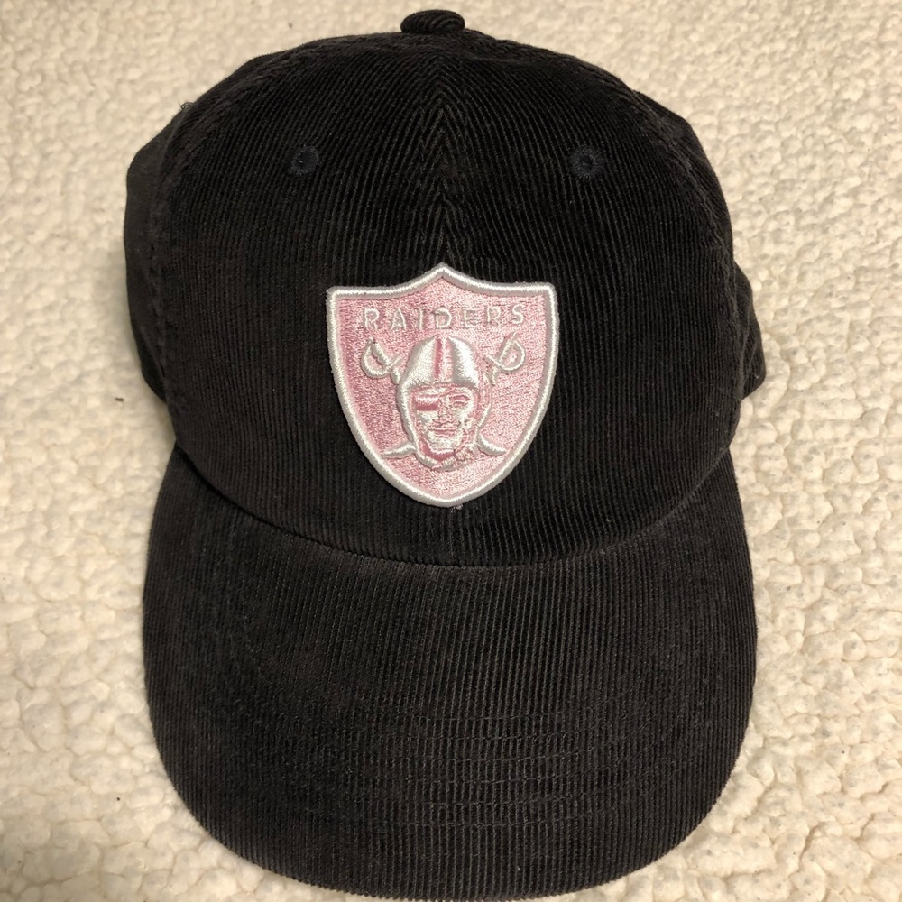 Oakland Raiders velvet hat